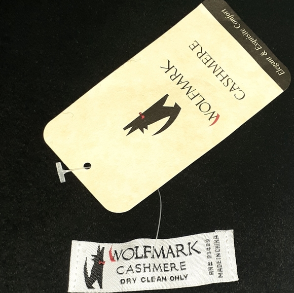 Hockey Hall Of Fame Peter Karmanos Jr Issued Cashmere Scarf Carolina Hurricanes - Picture 3 of 4